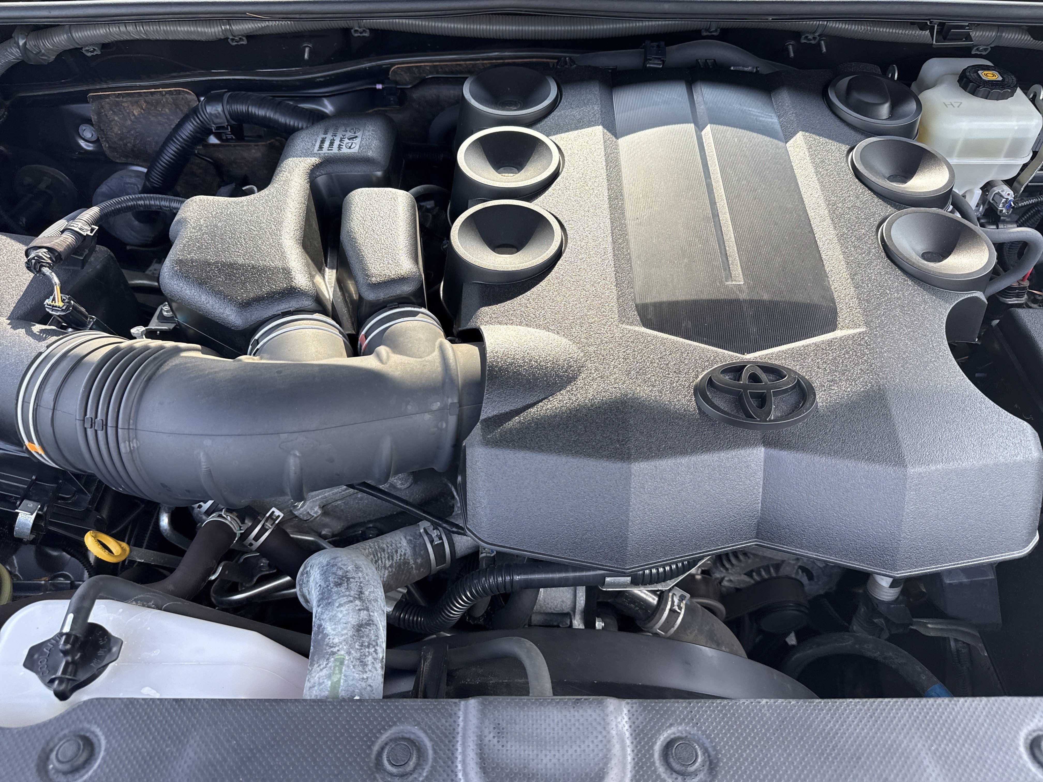 Used 2019 Toyota 4Runner Limited AWD/4WD image 34
