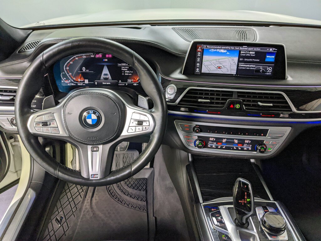 Used 2022 BMW 750i xDrive w/ Executive Package AWD/4WD image 26