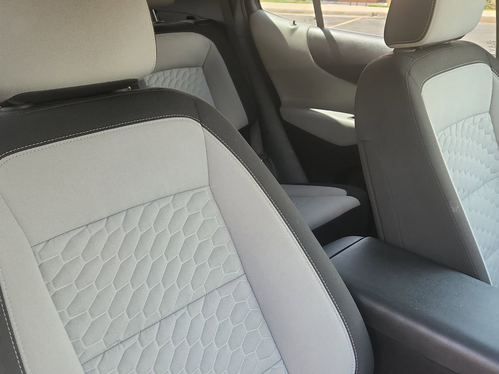 Used 2019 Chevrolet Equinox LT AWD/4WD image 14