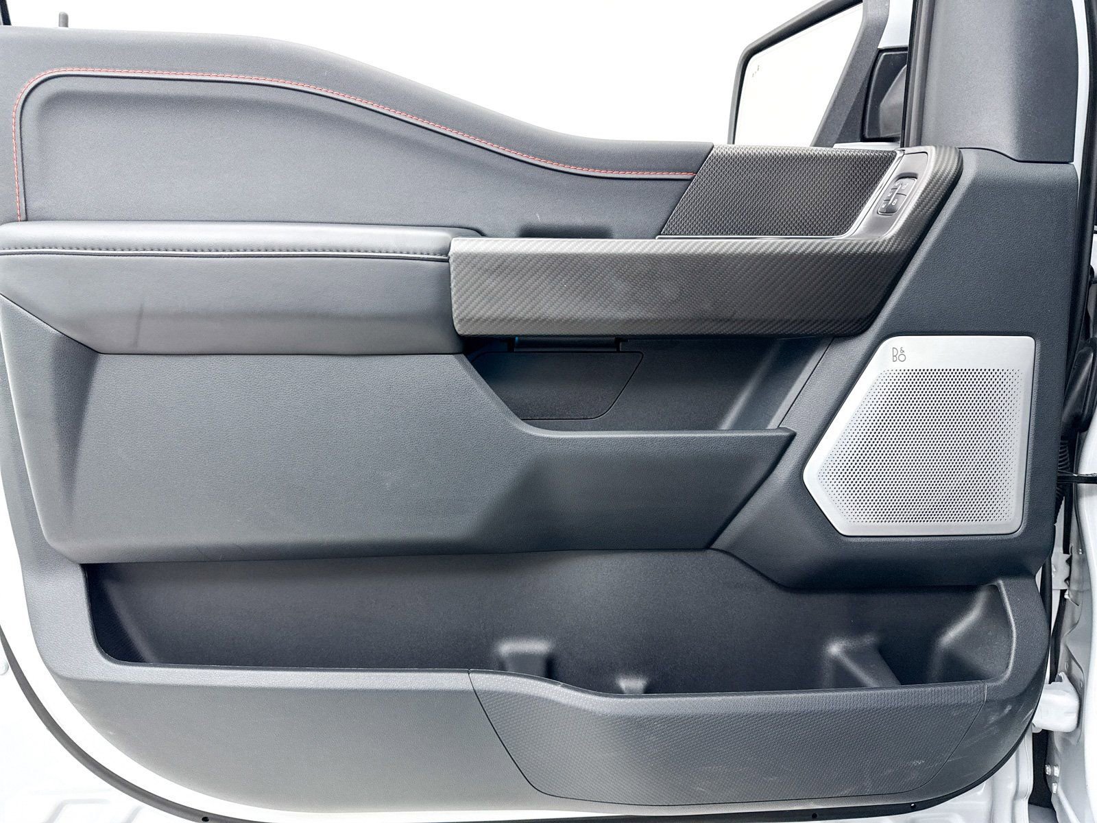 Used 2025 Ford F150 Raptor image 50