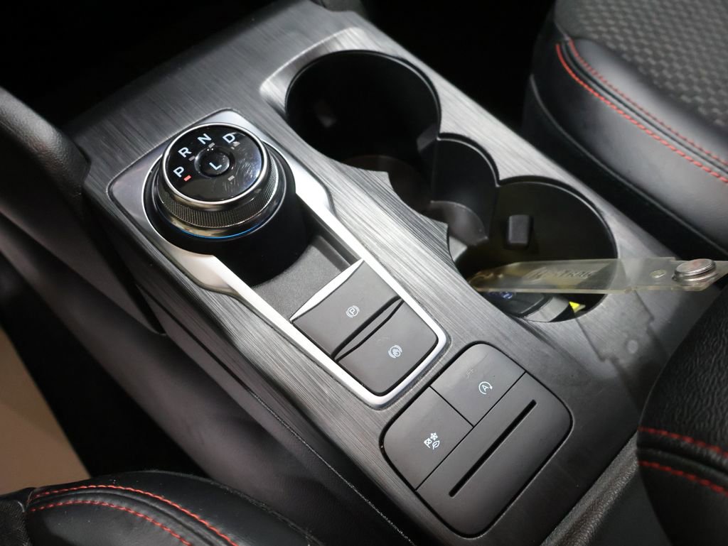 Used 2024 Ford Escape ST-Line image 27