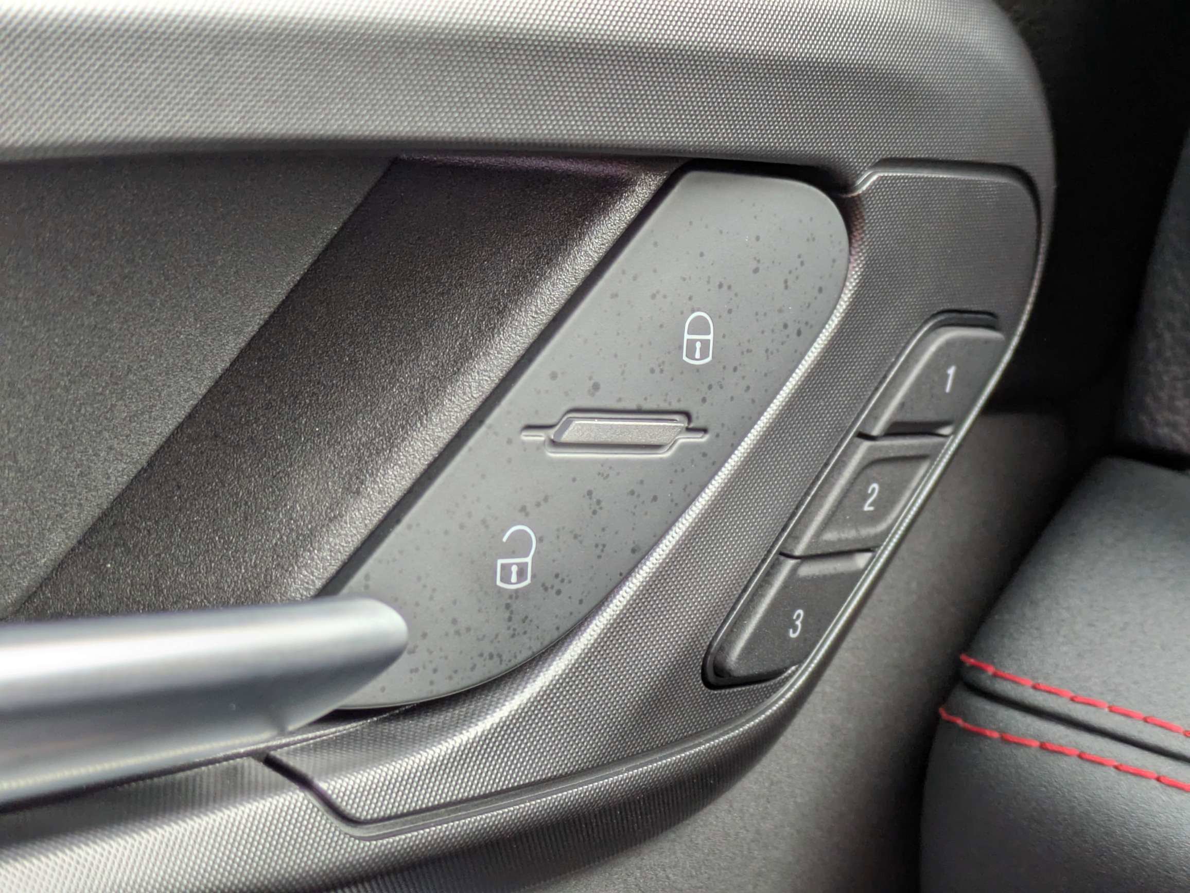 Used 2024 Dodge Hornet R/T Plus w/ R/T Blacktop Package AWD/4WD image 30
