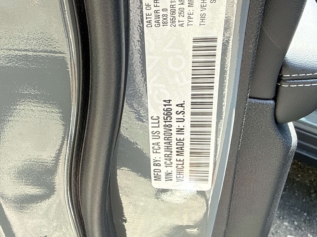 New 2027 Jeep Grand Cherokee Altitude AWD/4WD image 30