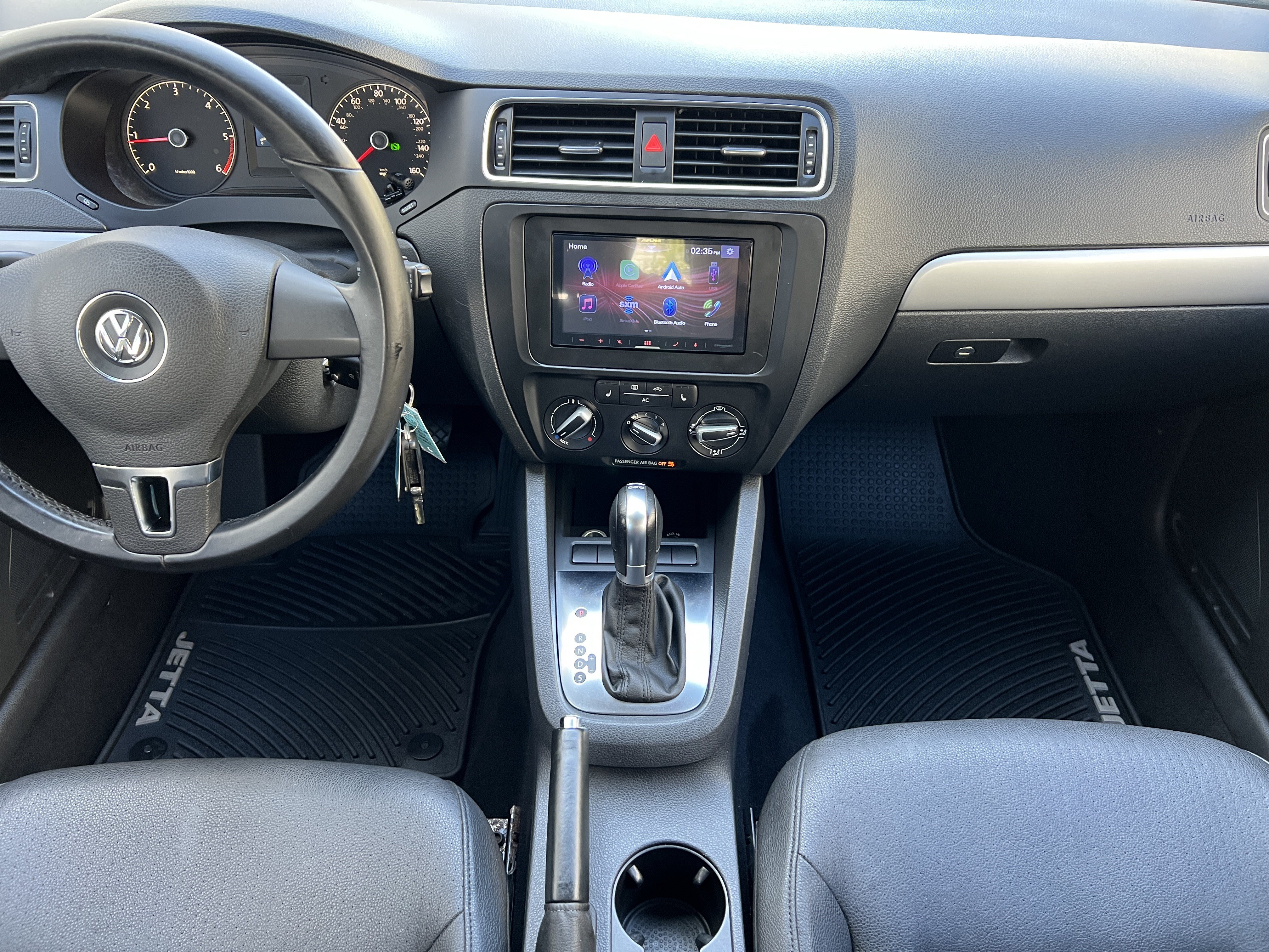 Used 2011 Volkswagen Jetta TDI FWD image 31
