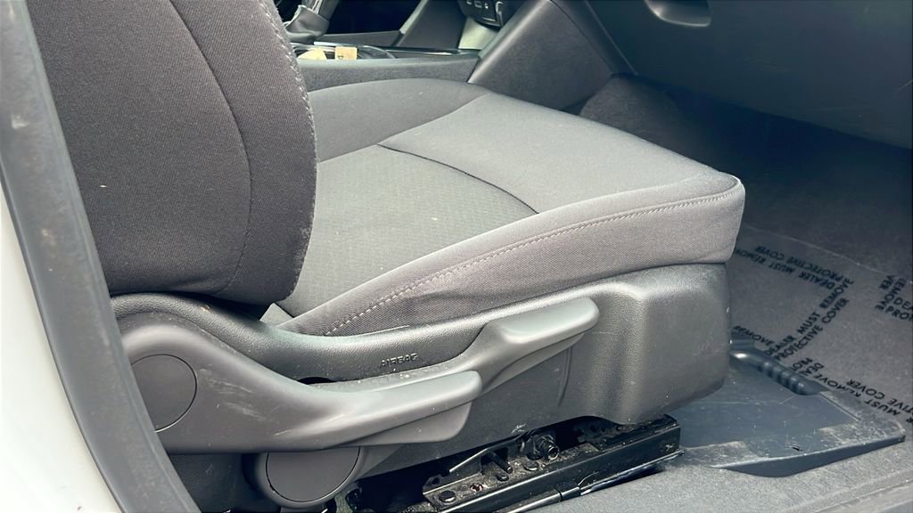 Used 2023 Chevrolet Malibu LT image 14