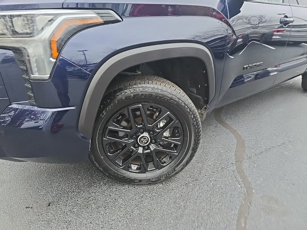 Used 2024 Toyota Tundra Limited image 2