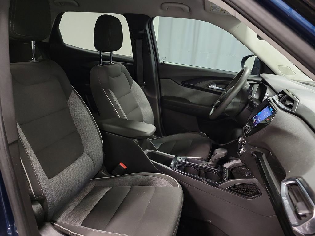 Used 2021 Chevrolet TrailBlazer LT w/ Convenience Package image 24