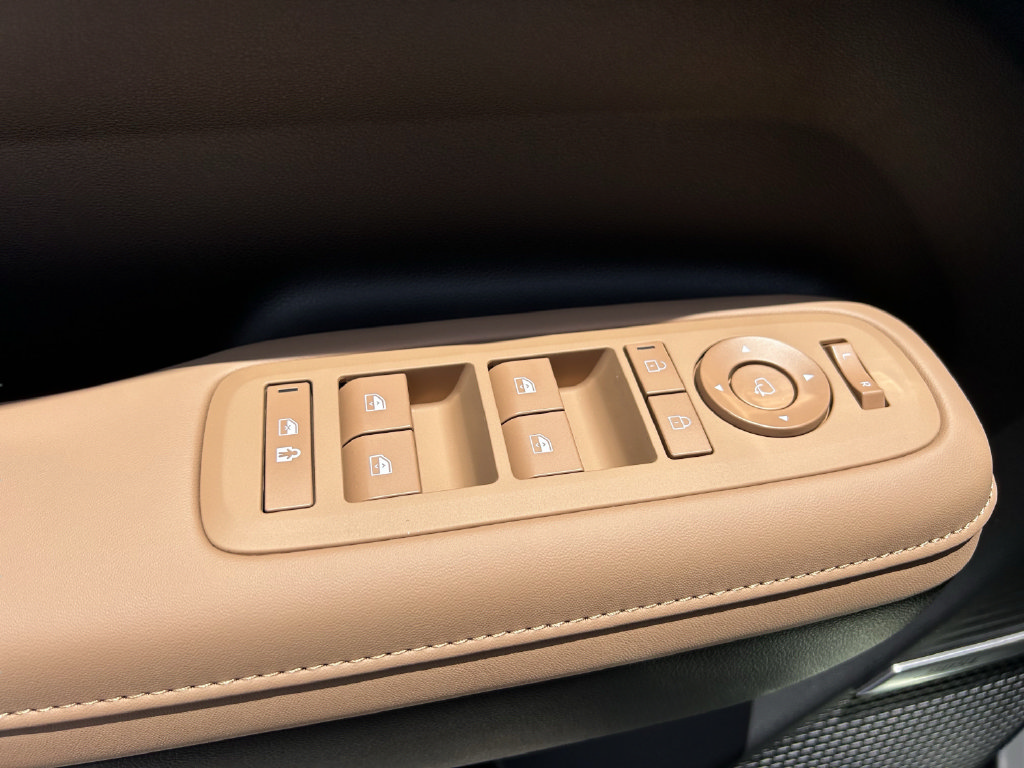 New 2026 Hyundai Santa Fe Calligraphy FWD image 23