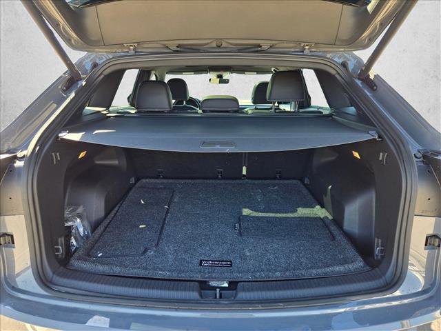 Used 2023 Volkswagen Atlas Cross Sport SEL Premium R-Line image 6