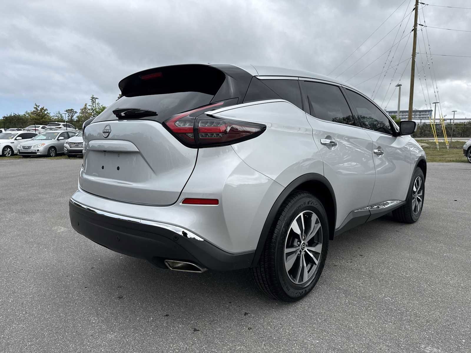 Used 2023 Nissan Murano S image 6
