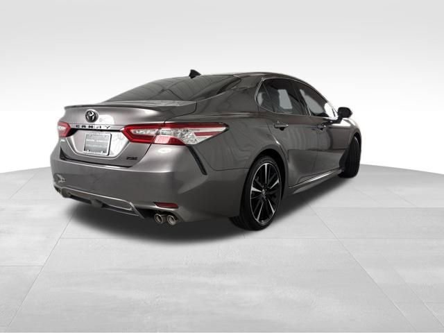 Used 2020 Toyota Camry XSE image 7