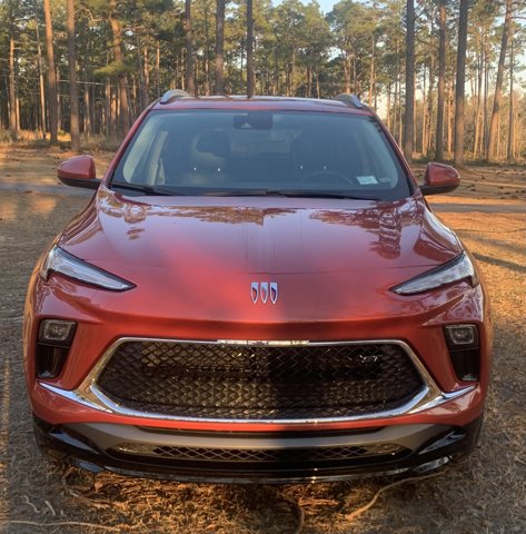 Certified 2024 Buick Encore GX Sport Touring image 7