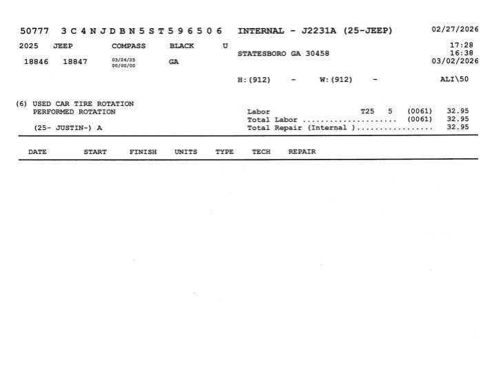 Certified 2025 Jeep Compass Latitude image 17