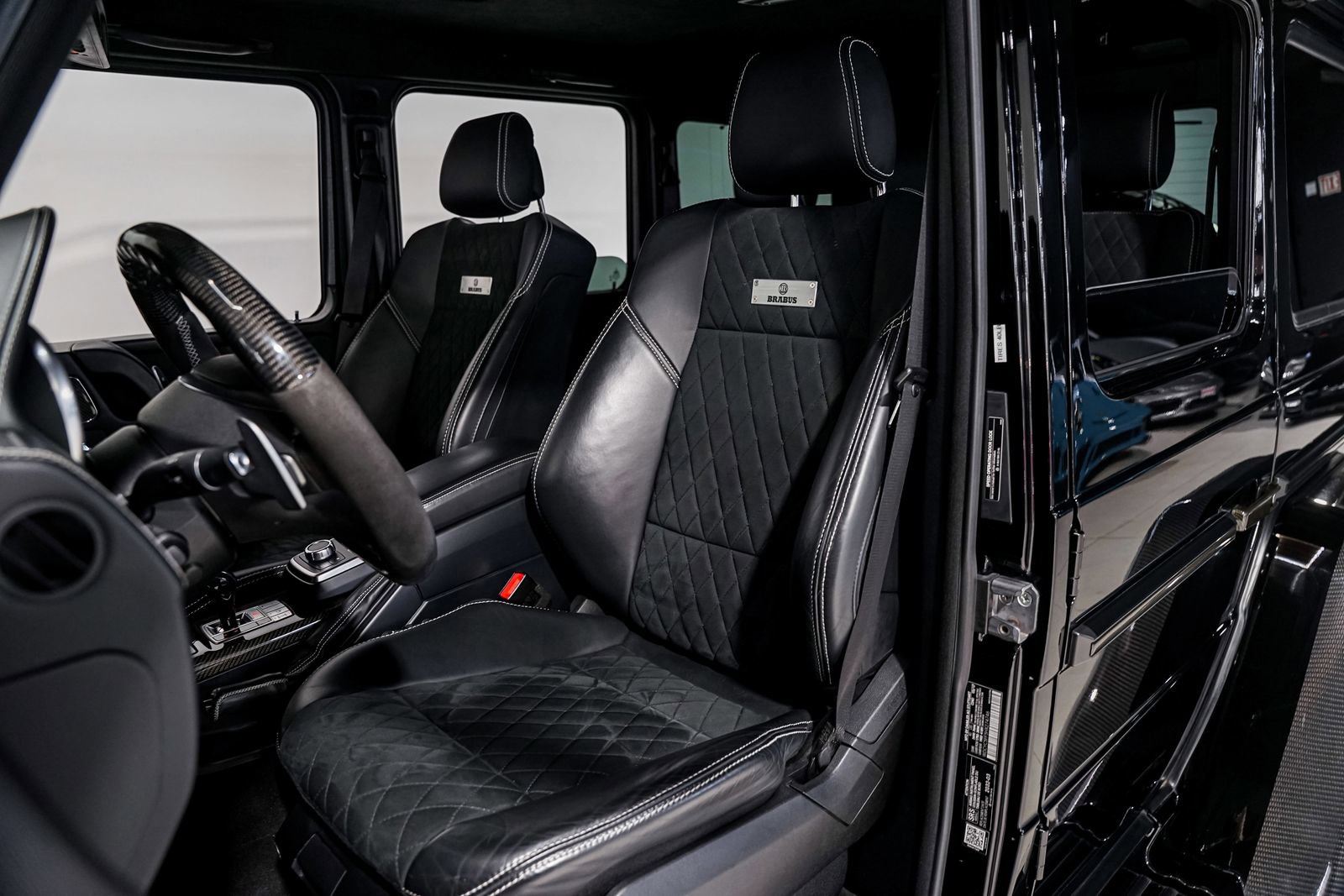Used 2017 Mercedes-Benz G 550 Squared image 24