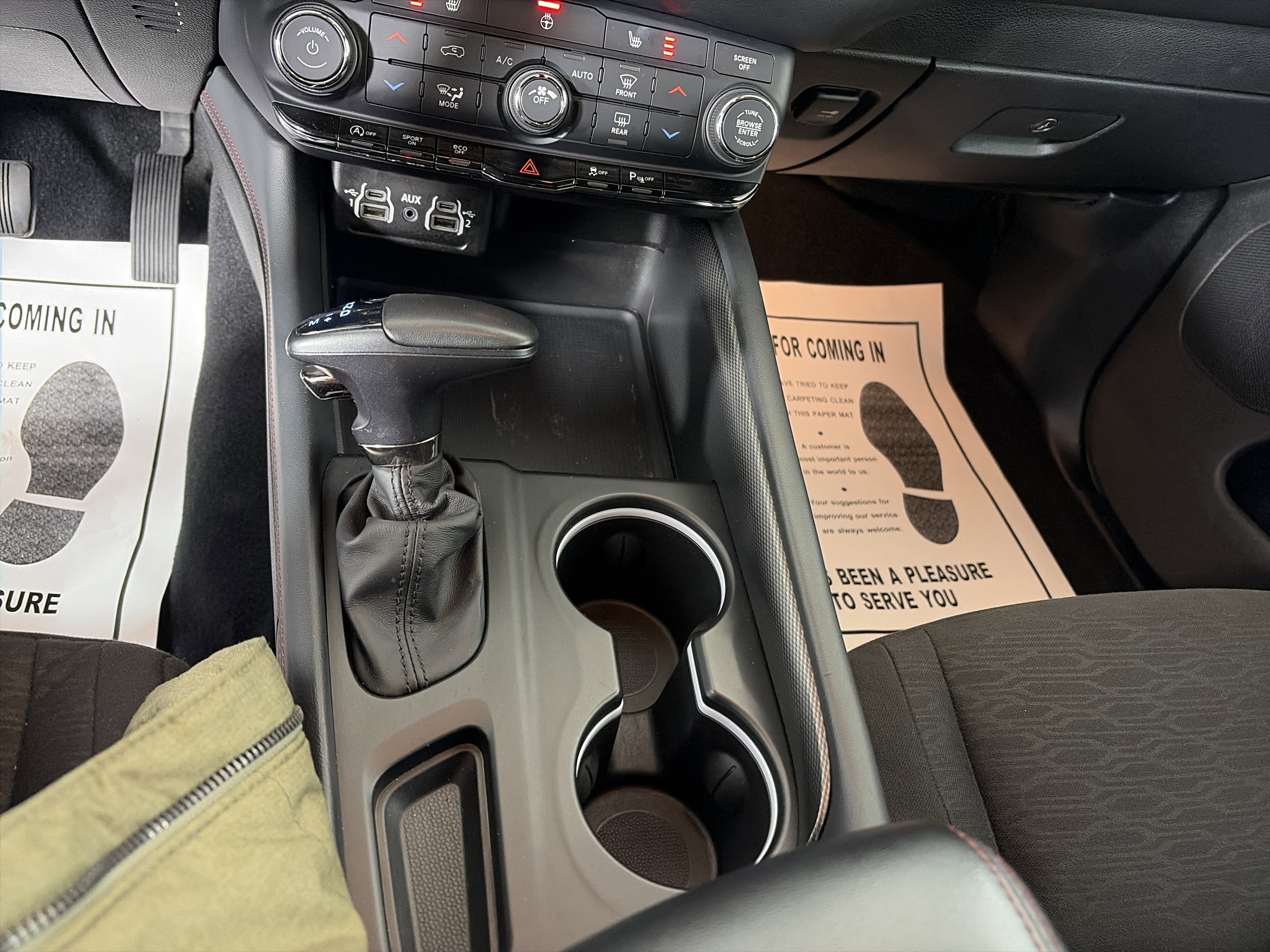 Used 2024 Dodge Durango GT image 32