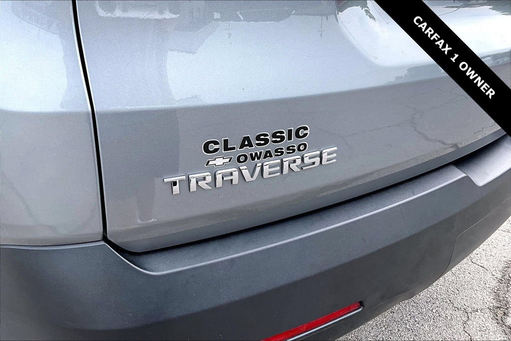Used 2023 Chevrolet Traverse LS w/ Safety Package FWD image 23