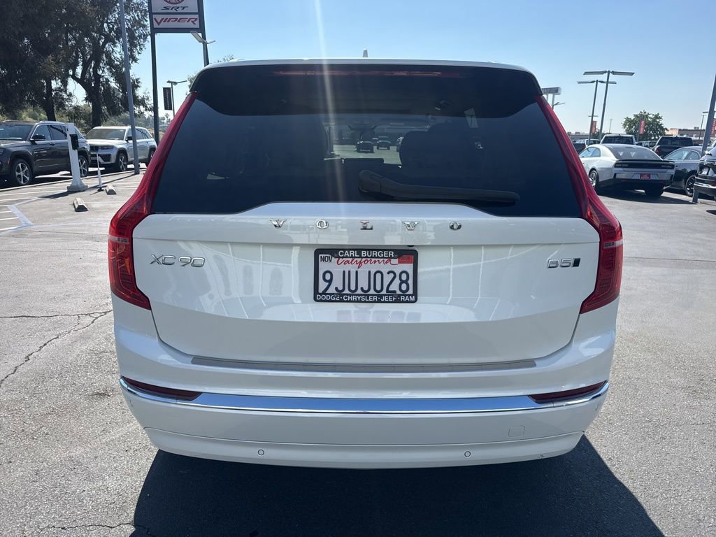 Used 2023 Volvo XC90 B5 Plus w/ Protection Package Premier image 6