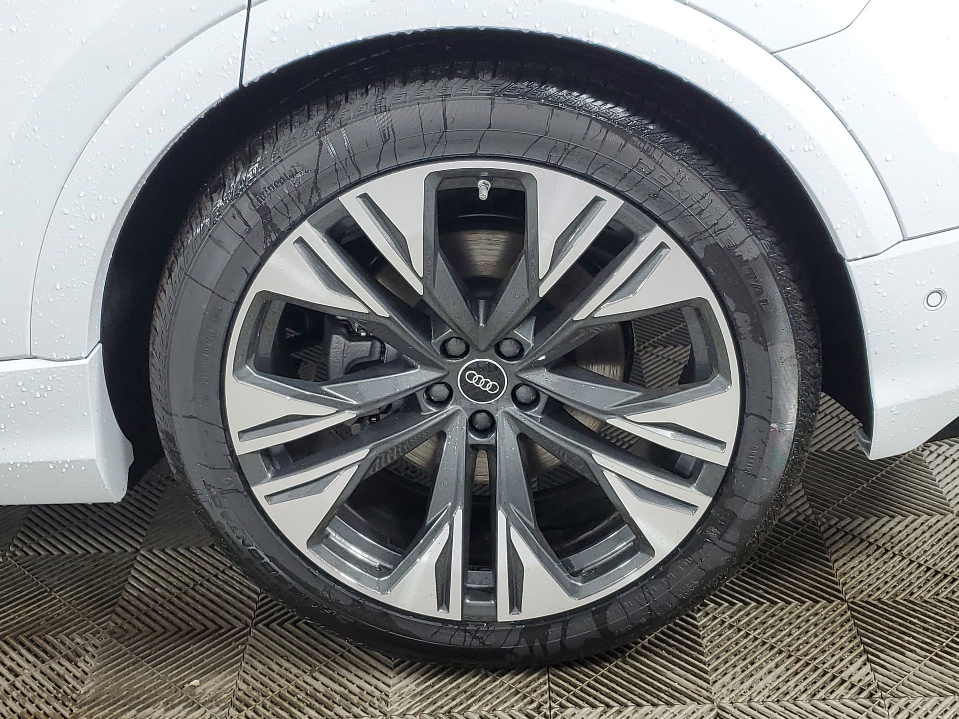 New 2026 Audi Q8 Premium Plus image 16