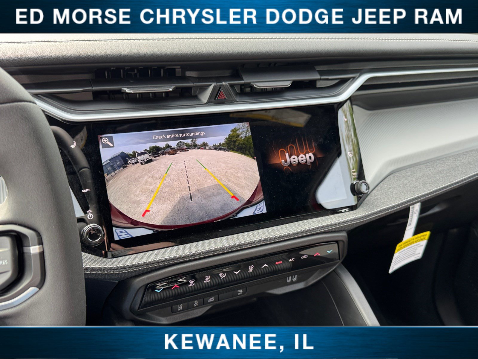 New 2026 Jeep Cherokee Laredo AWD/4WD image 17