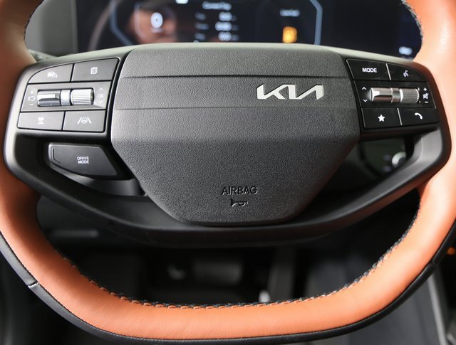 New 2026 Kia Sportage SX image 13