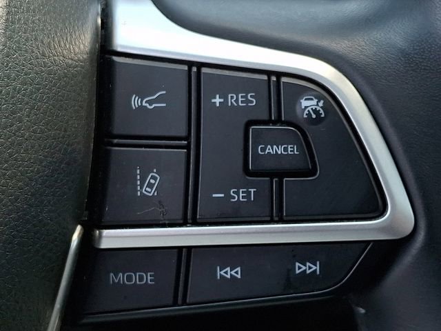 Used 2022 Toyota Highlander XSE AWD/4WD image 23