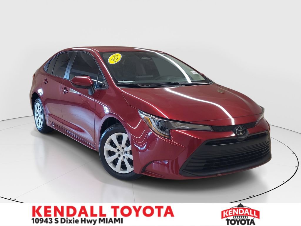 Used 2023 Toyota Corolla LE video 1