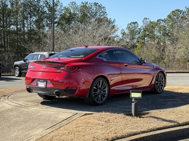 Used 2017 INFINITI Q60 Red Sport 400 image 8