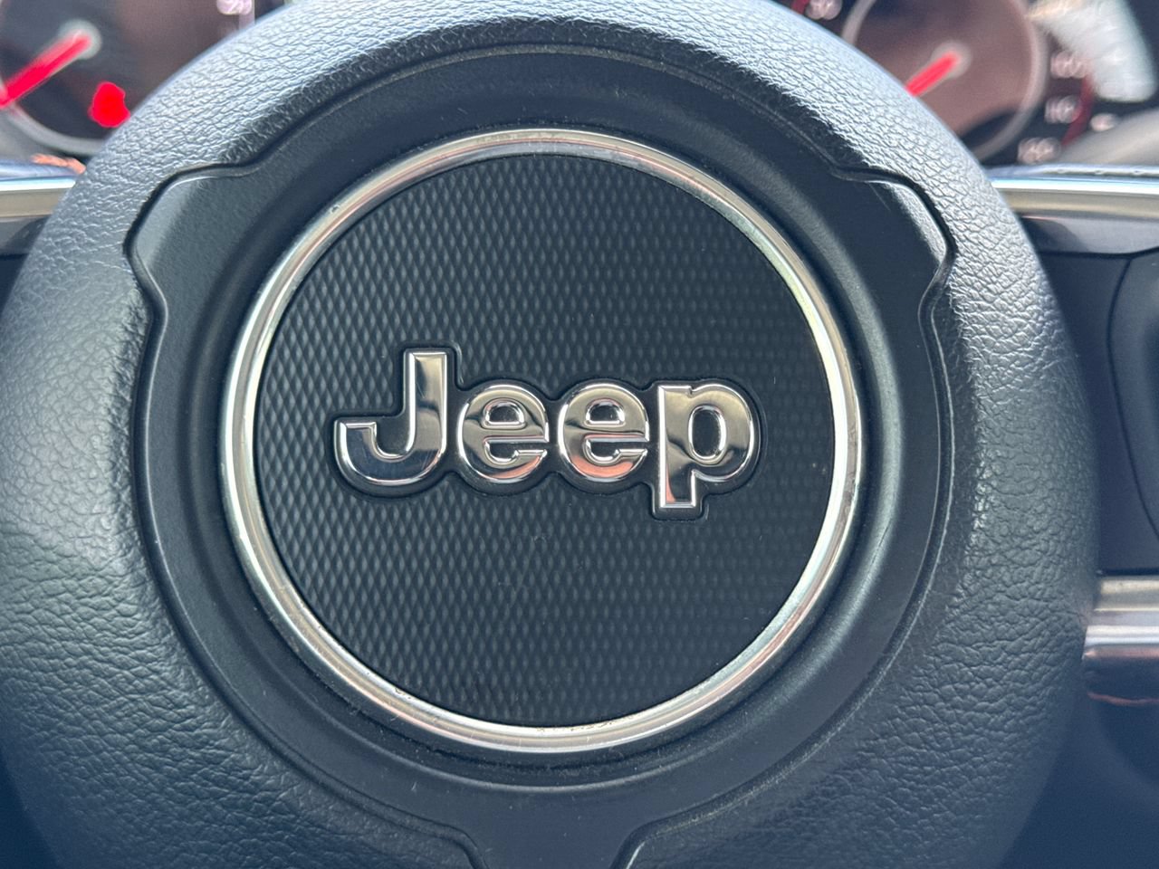 Used 2021 Jeep Gladiator Mojave AWD/4WD image 27