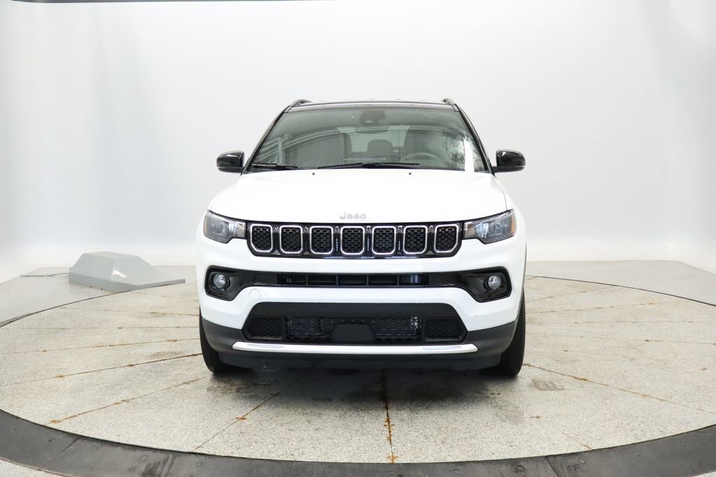 Used 2024 Jeep Compass Limited AWD/4WD image 11