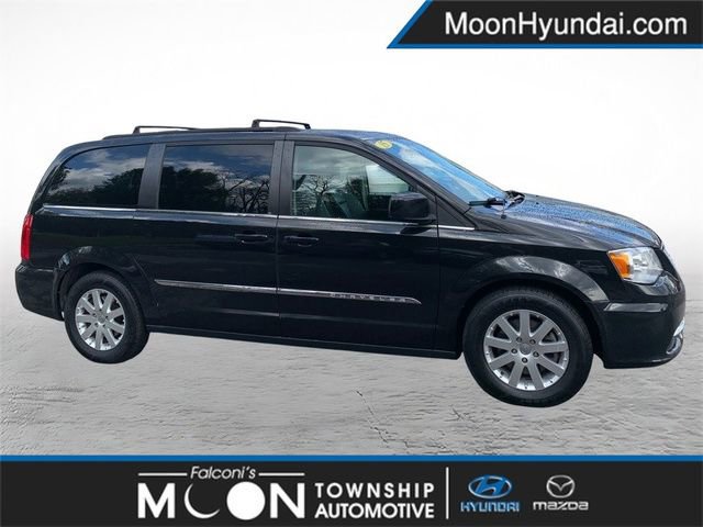 Used 2015 Chrysler Town & Country Touring
