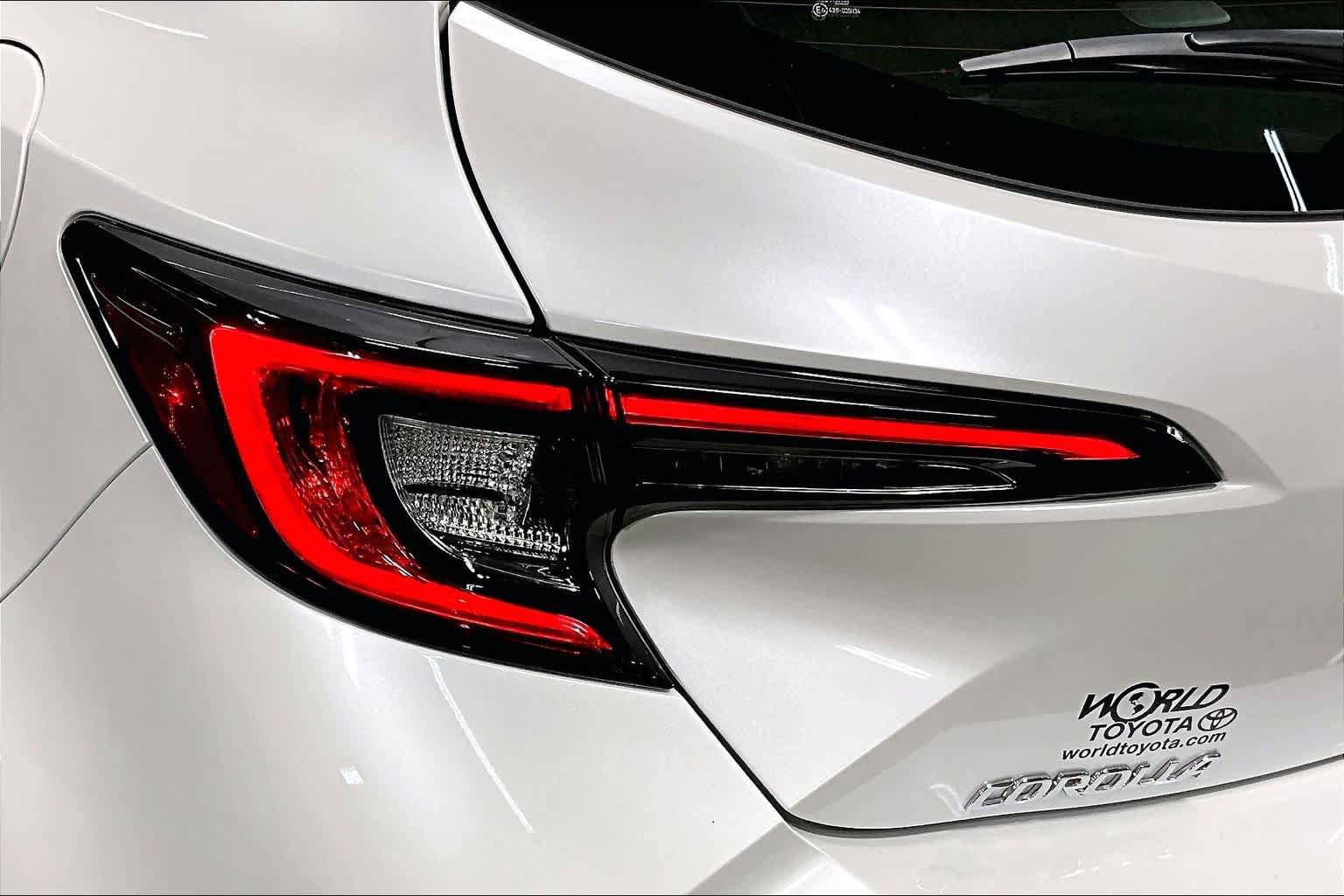 Certified 2025 Toyota Corolla SE FWD image 28