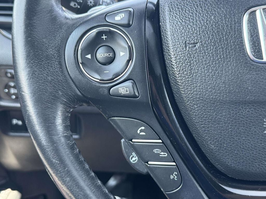 Used 2017 Honda Pilot Elite image 24