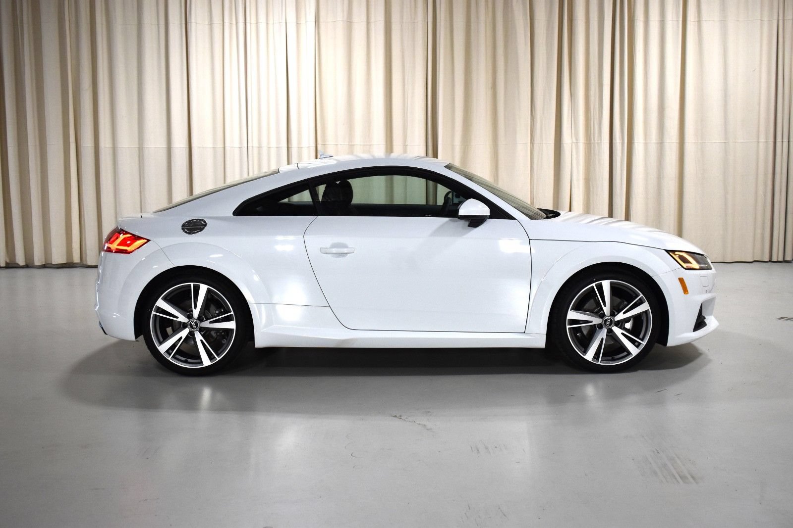 Used 2022 Audi TT 2.0T AWD/4WD image 3