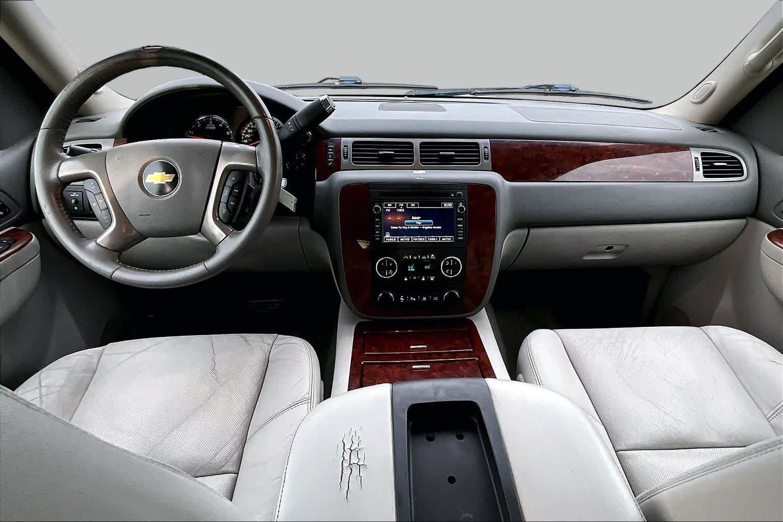 Used 2011 Chevrolet Avalanche LTZ RWD image 15