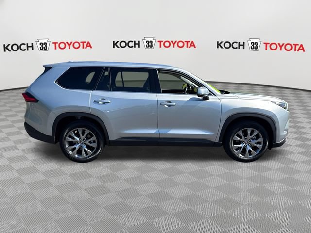 Used 2024 Toyota Grand Highlander AWD image 9