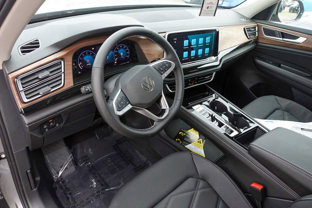 New 2026 Volkswagen Atlas SE image 12