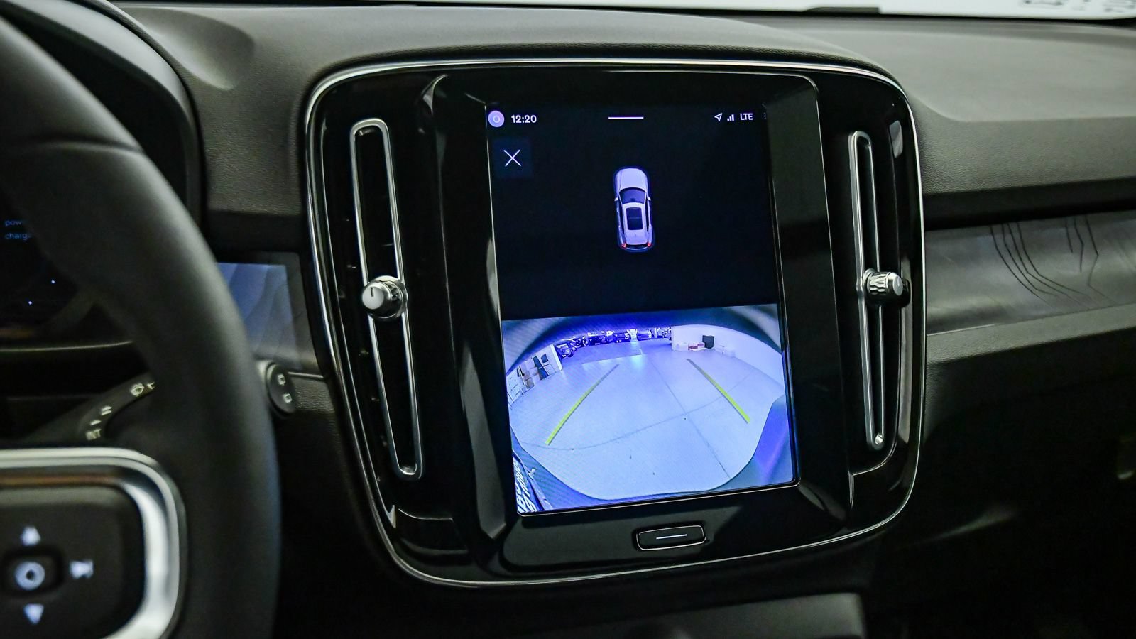 Certified 2023 Volvo XC40 Recharge Plus AWD/4WD image 21
