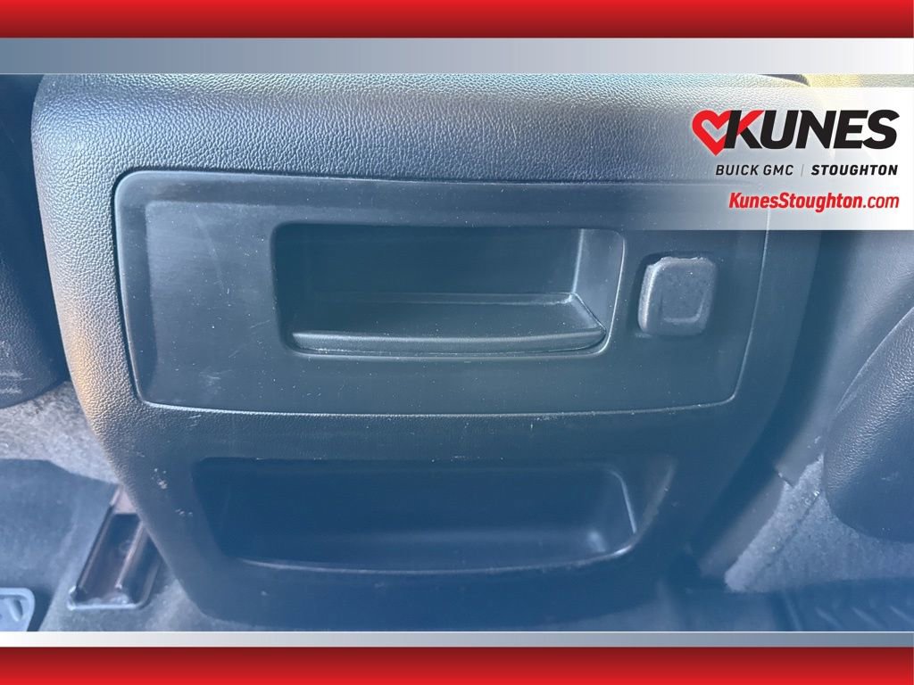 Used 2015 GMC Sierra 2500 Denali w/ Driver Alert Package image 39