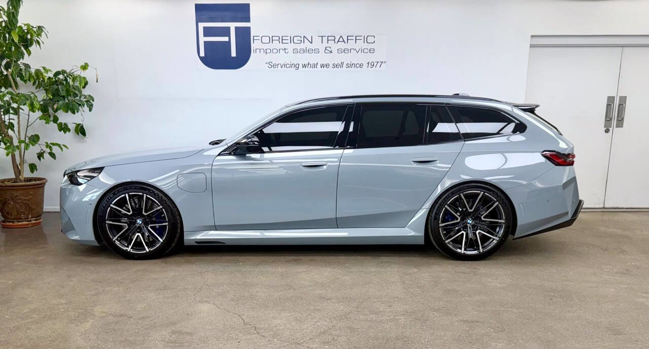 Used 2026 BMW M5 Touring image 6