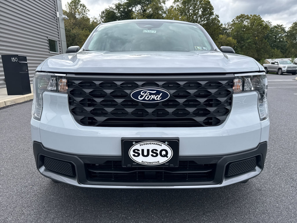 New 2025 Ford Maverick XLT image 2