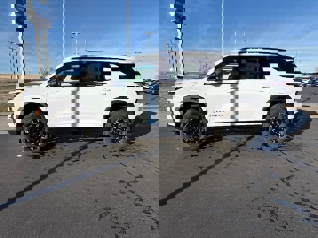 New 2026 Chevrolet Traverse Z71 w/ Driver Confidence Package image 6