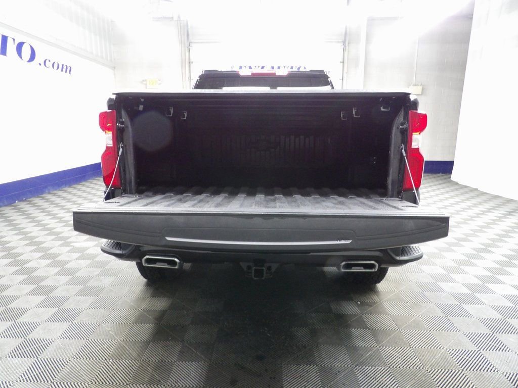 Used 2024 Chevrolet Silverado 1500 RST image 32
