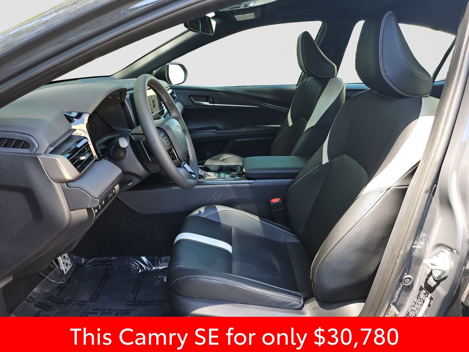 Used 2025 Toyota Camry SE w/ Convenience Package FWD image 22