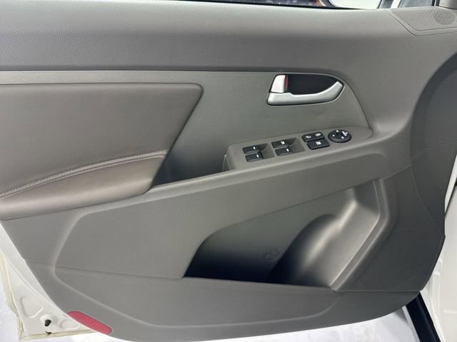 Used 2013 Kia Sportage EX image 20