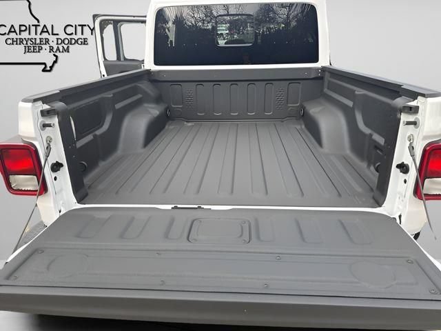 New 2026 Jeep Gladiator Sport AWD/4WD image 28
