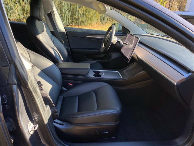 Used 2021 Tesla Model 3 Long Range image 32