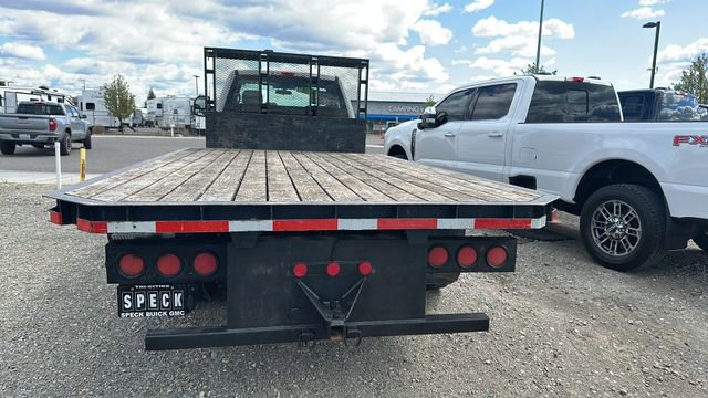 Used 2018 Ford F550 4x4 Regular Cab Super Duty w/ Power Equipment Group image 4