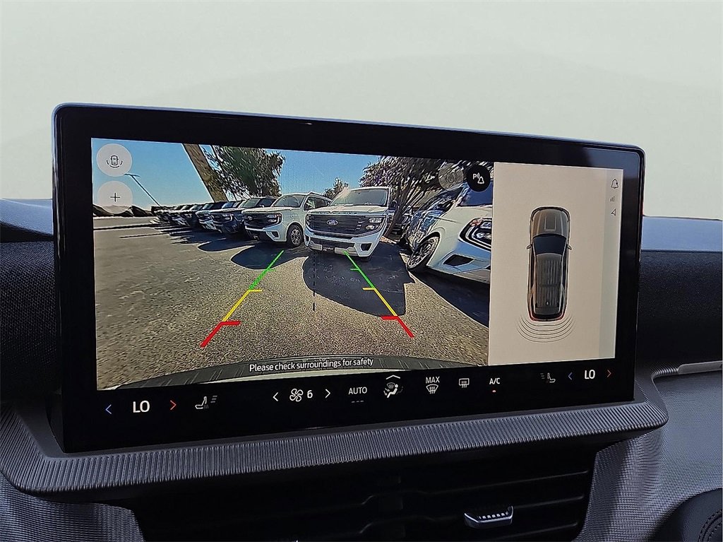 New 2025 Ford Explorer Active image 14