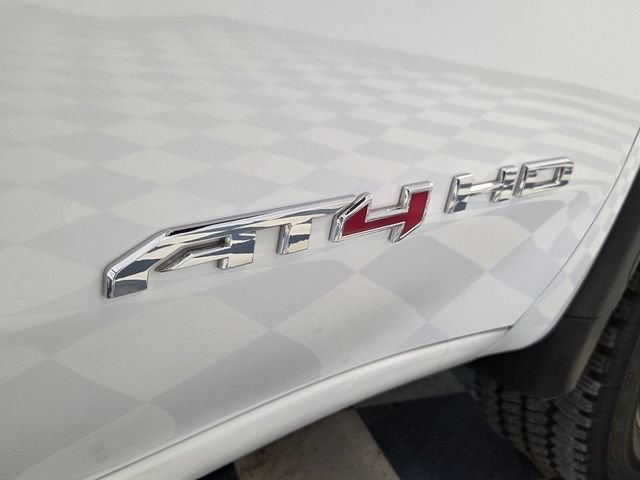 Used 2025 GMC Sierra 2500 AT4 AWD/4WD image 18