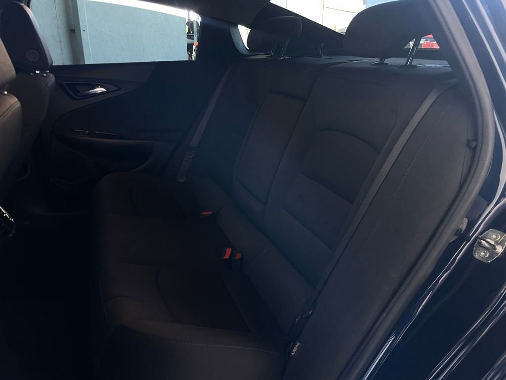 Used 2022 Chevrolet Malibu LT image 14